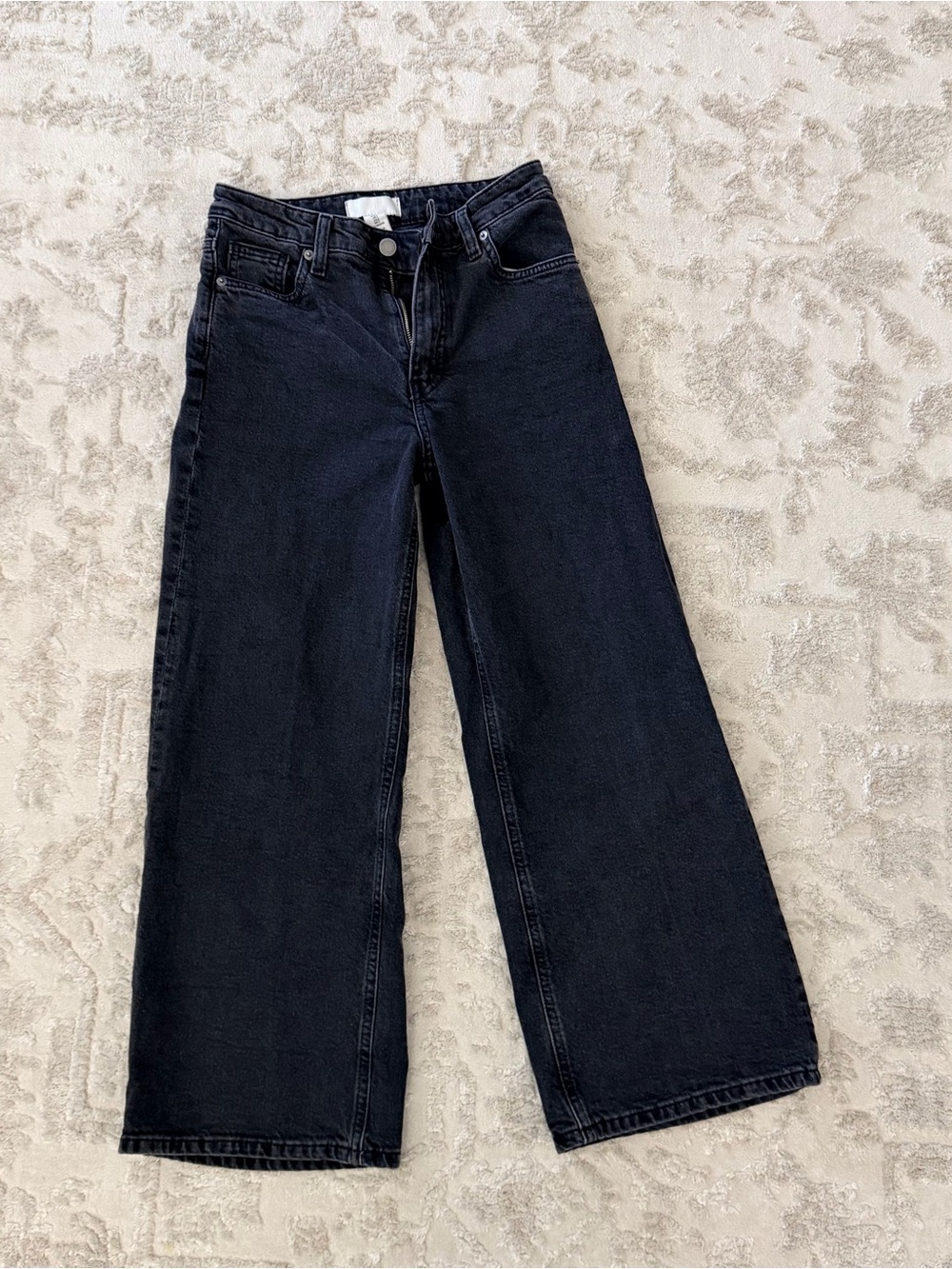 H&M high waisted wide leg ankle jeans